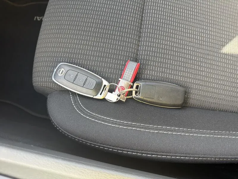 Nissan Qashqai DIG-T mHEV Acenta - foto 38