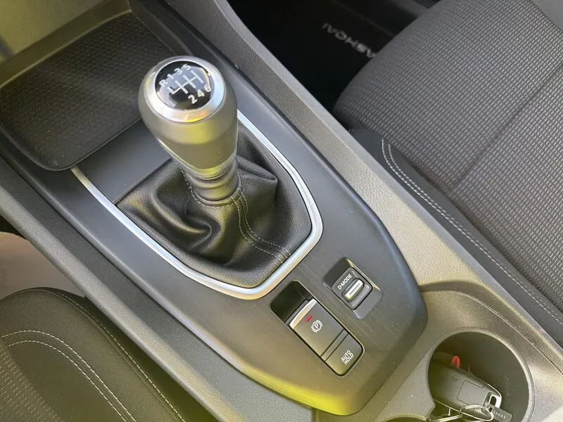 Nissan Qashqai DIG-T mHEV Acenta - foto 36