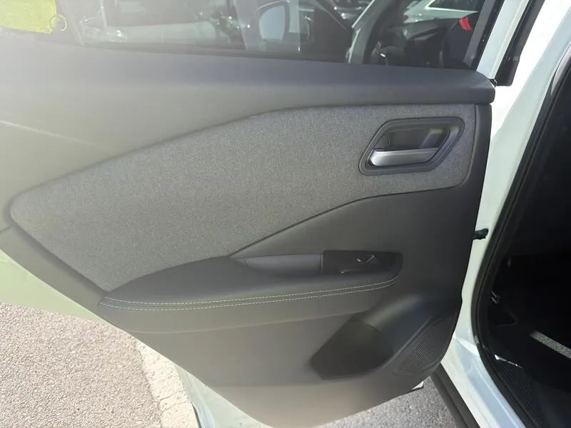 Nissan Qashqai DIG-T mHEV Acenta - foto 24