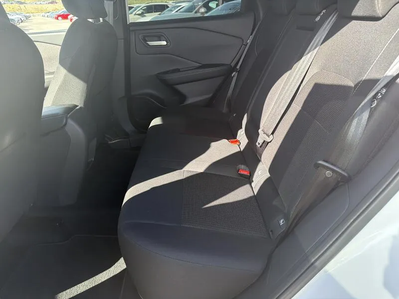 Nissan Qashqai DIG-T mHEV Acenta - foto 17