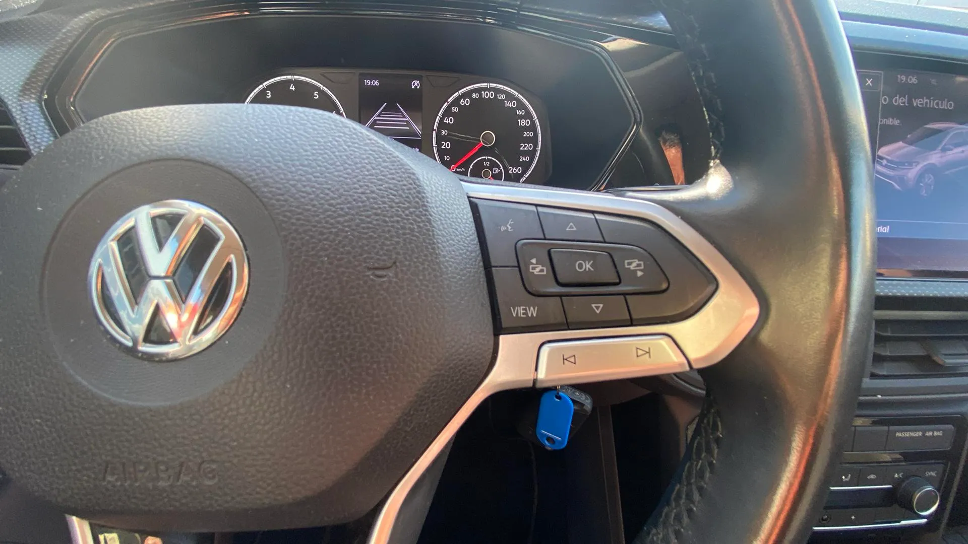 Volkswagen T-Cross Advance 1.0 TSI - foto 20