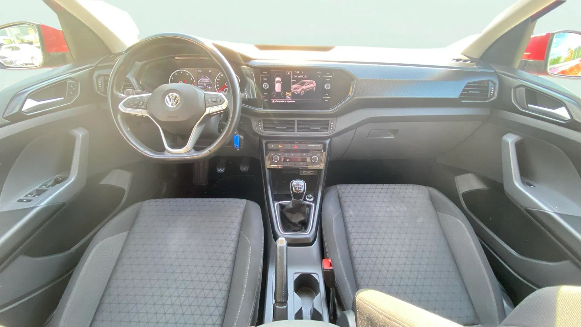 Volkswagen T-Cross Advance 1.0 TSI - foto 14