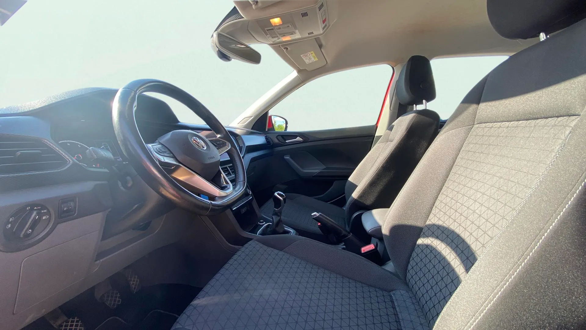 Volkswagen T-Cross Advance 1.0 TSI - foto 9