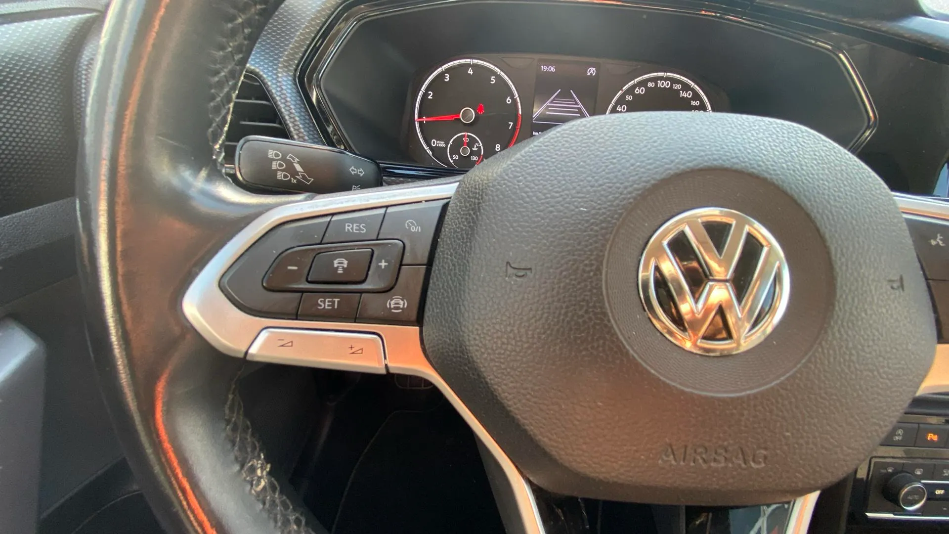 Volkswagen T-Cross Advance 1.0 TSI - foto 19