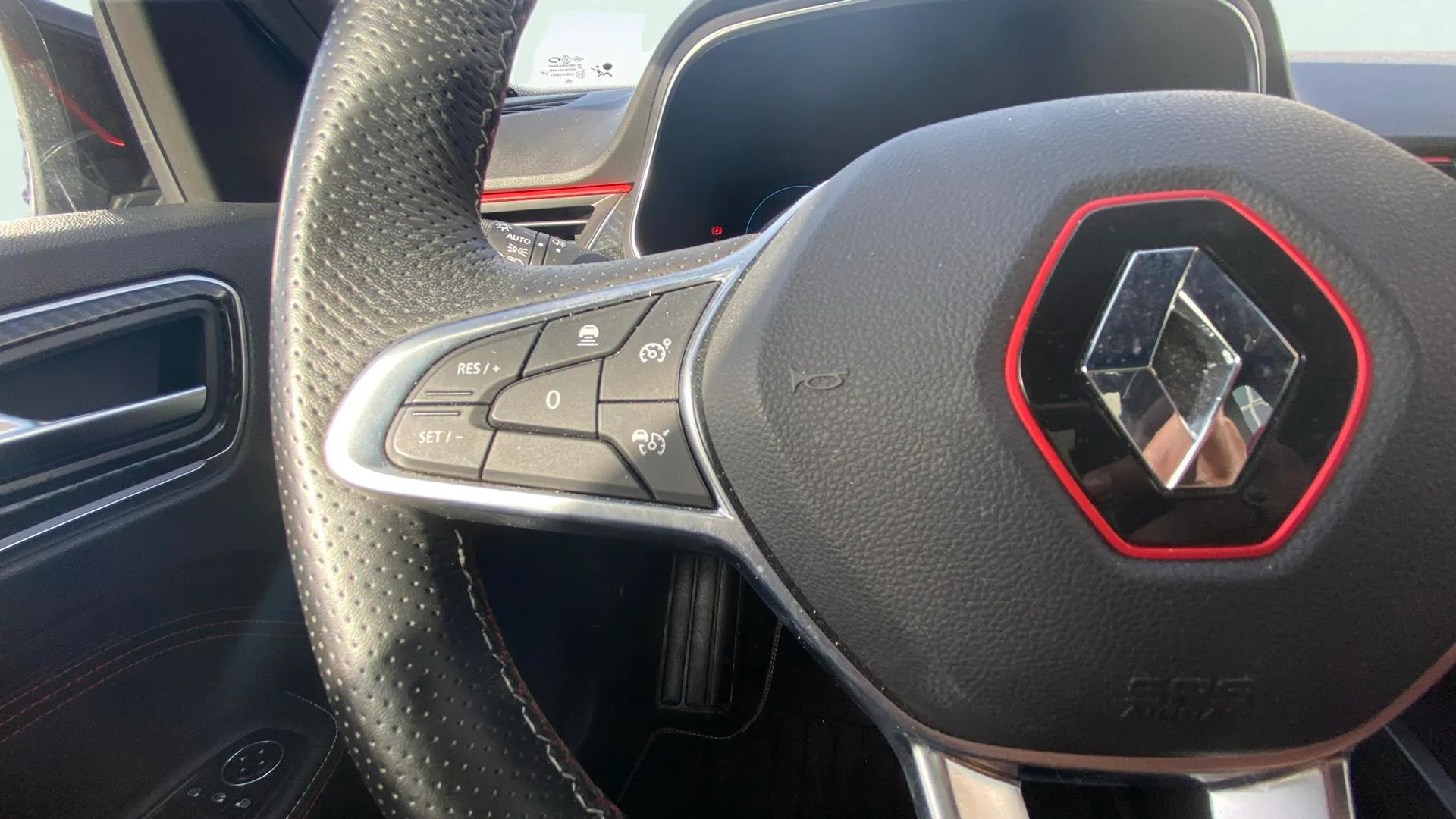 Renault Arkana RS Line E-Tech Híbrido - foto 21