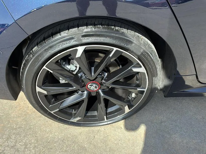 Toyota Corolla 2.0 180H GR-Sport - foto 14