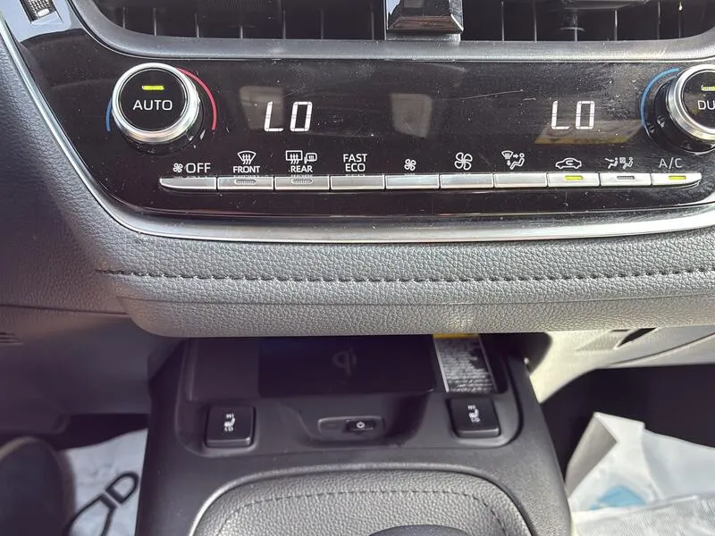 Toyota Corolla 2.0 180H GR-Sport - foto 37