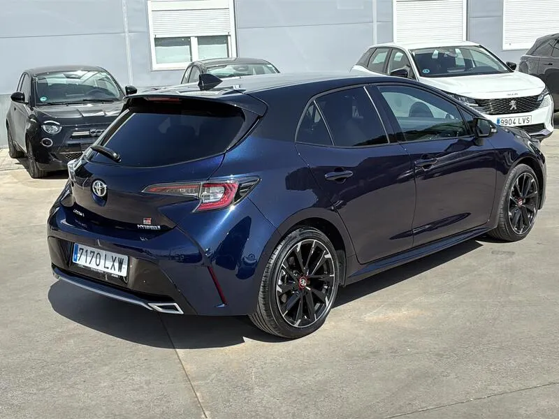 Toyota Corolla 2.0 180H GR-Sport - foto 6