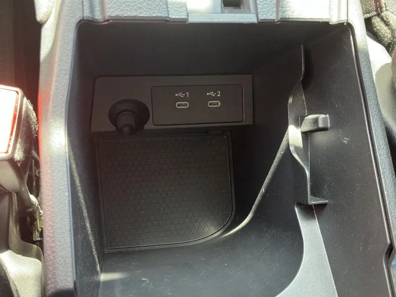 Nissan Qashqai DIG-T mHEV 4x2 Acenta - foto 39