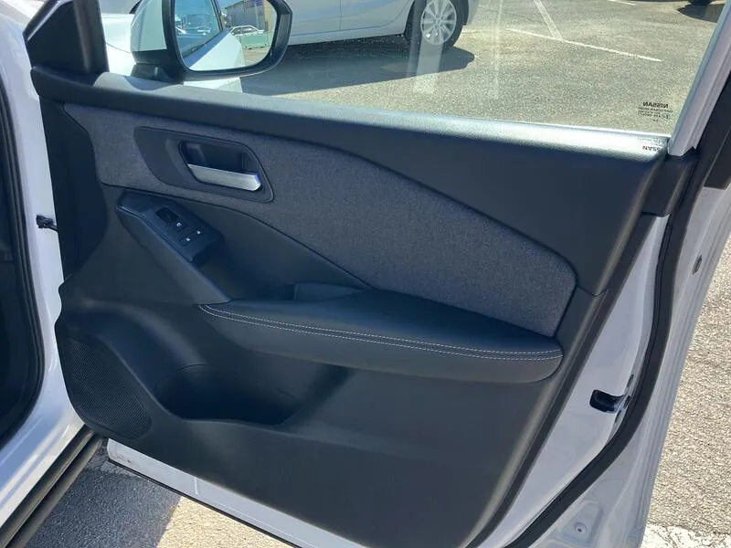 Nissan Qashqai DIG-T mHEV 4x2 Acenta - foto 28