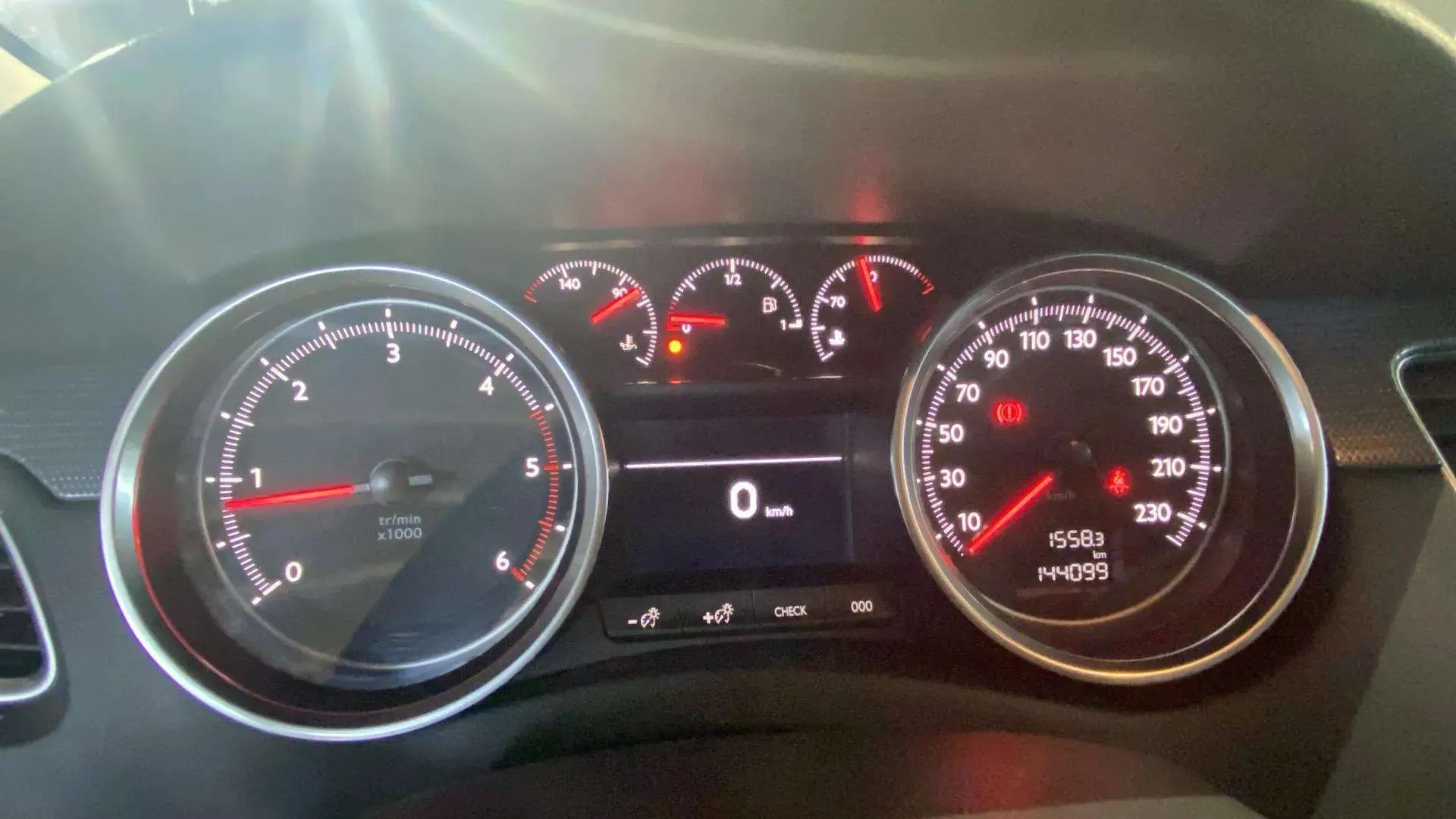 Peugeot 508 SW Active 1.6 BlueHDi - foto 14