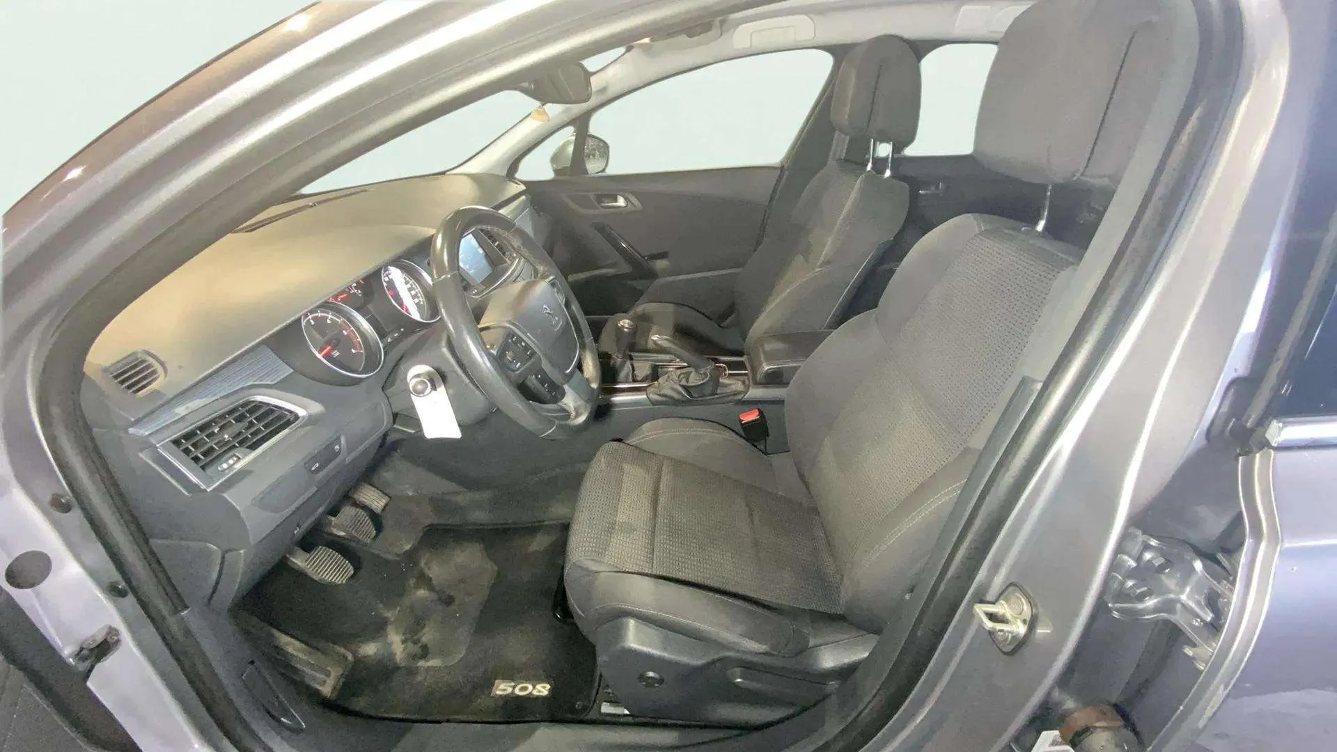 Peugeot 508 SW Active 1.6 BlueHDi - foto 15