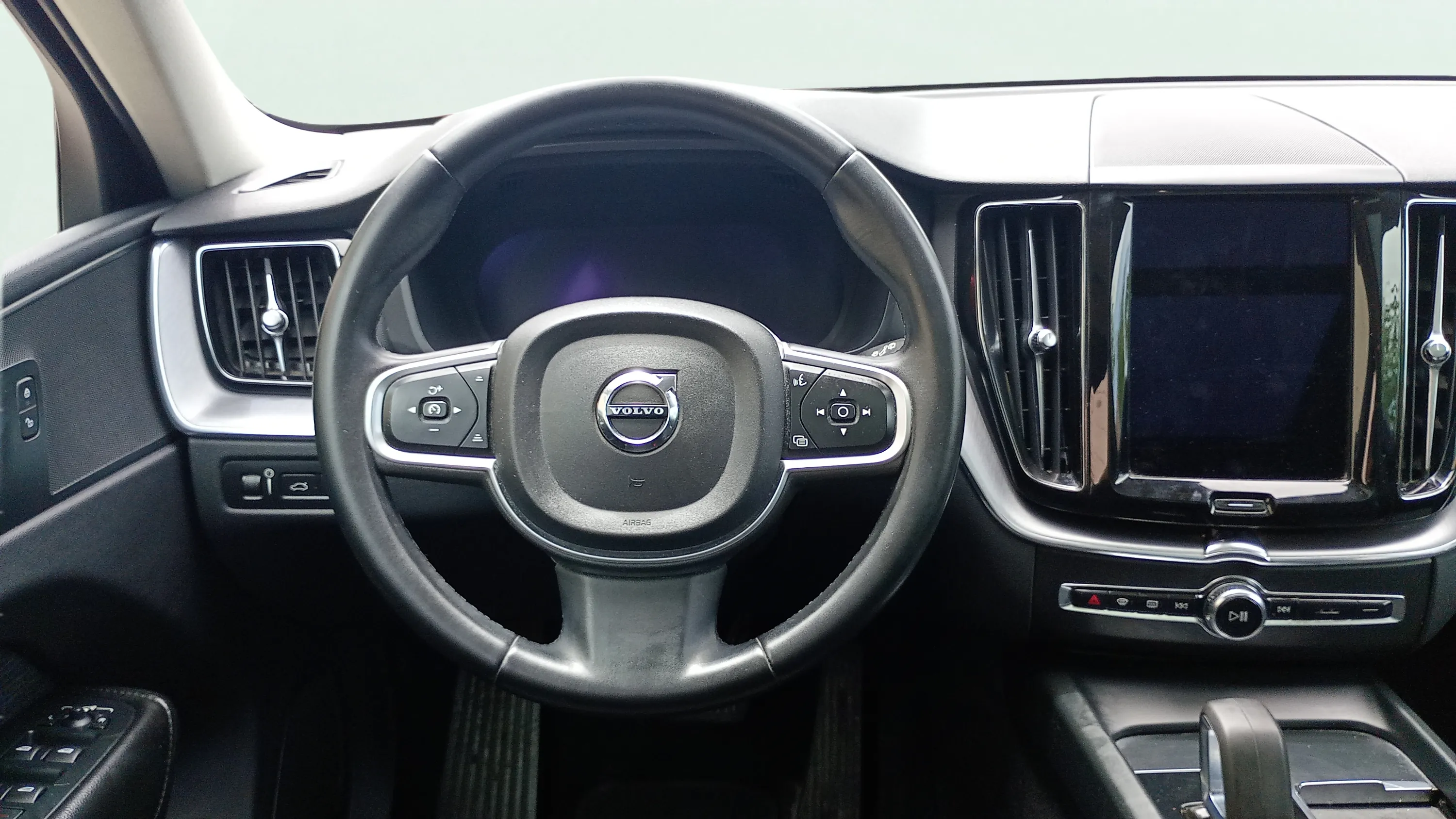 Volvo XC60 2.0 T6 AWD Recharge Inscription Exp - foto 10