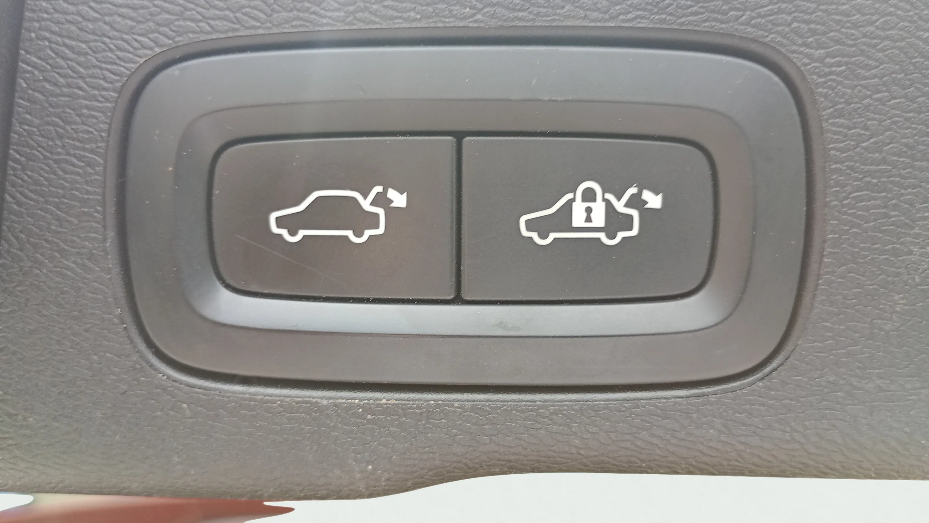 Volvo XC60 2.0 T6 AWD Recharge Inscription Exp - foto 18