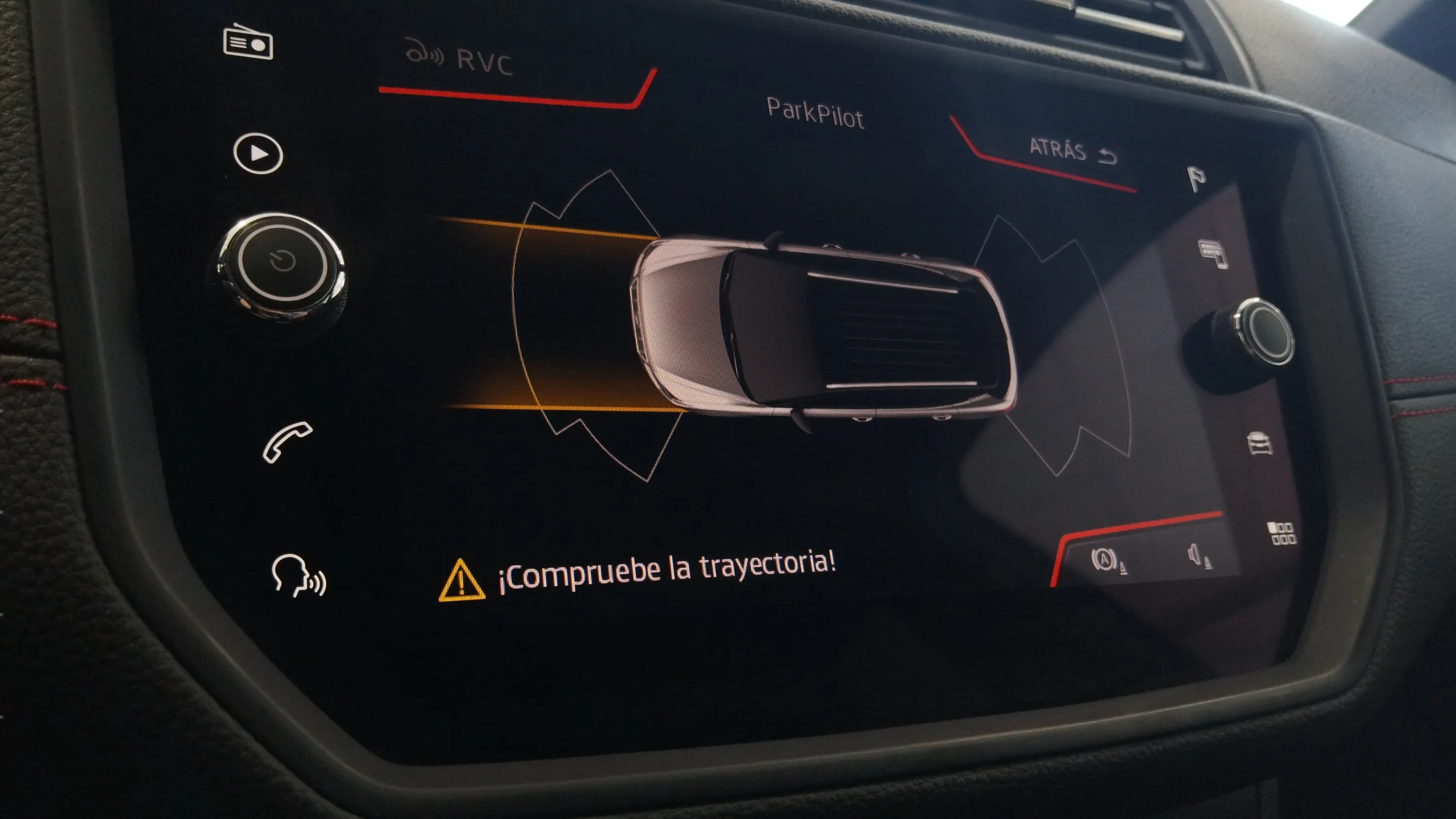 SEAT Arona 1.5 TSI FR - foto 23