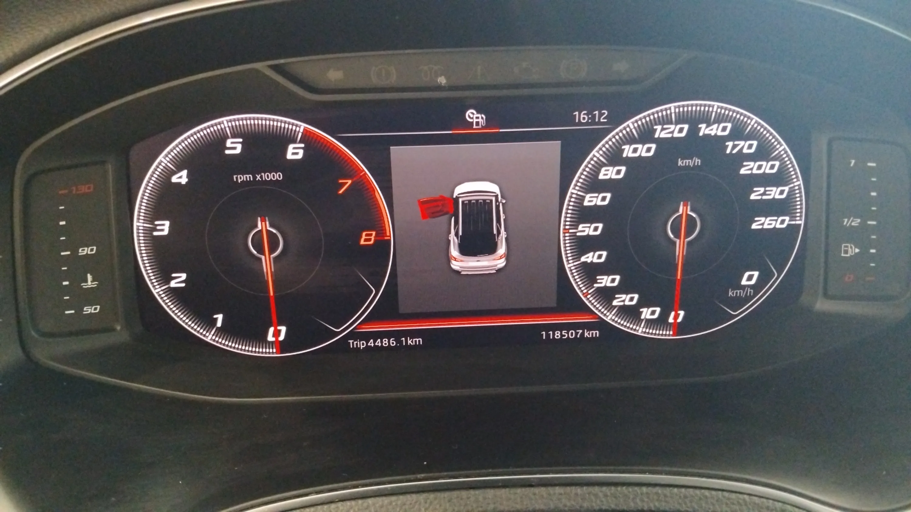 SEAT Arona 1.5 TSI FR - foto 14