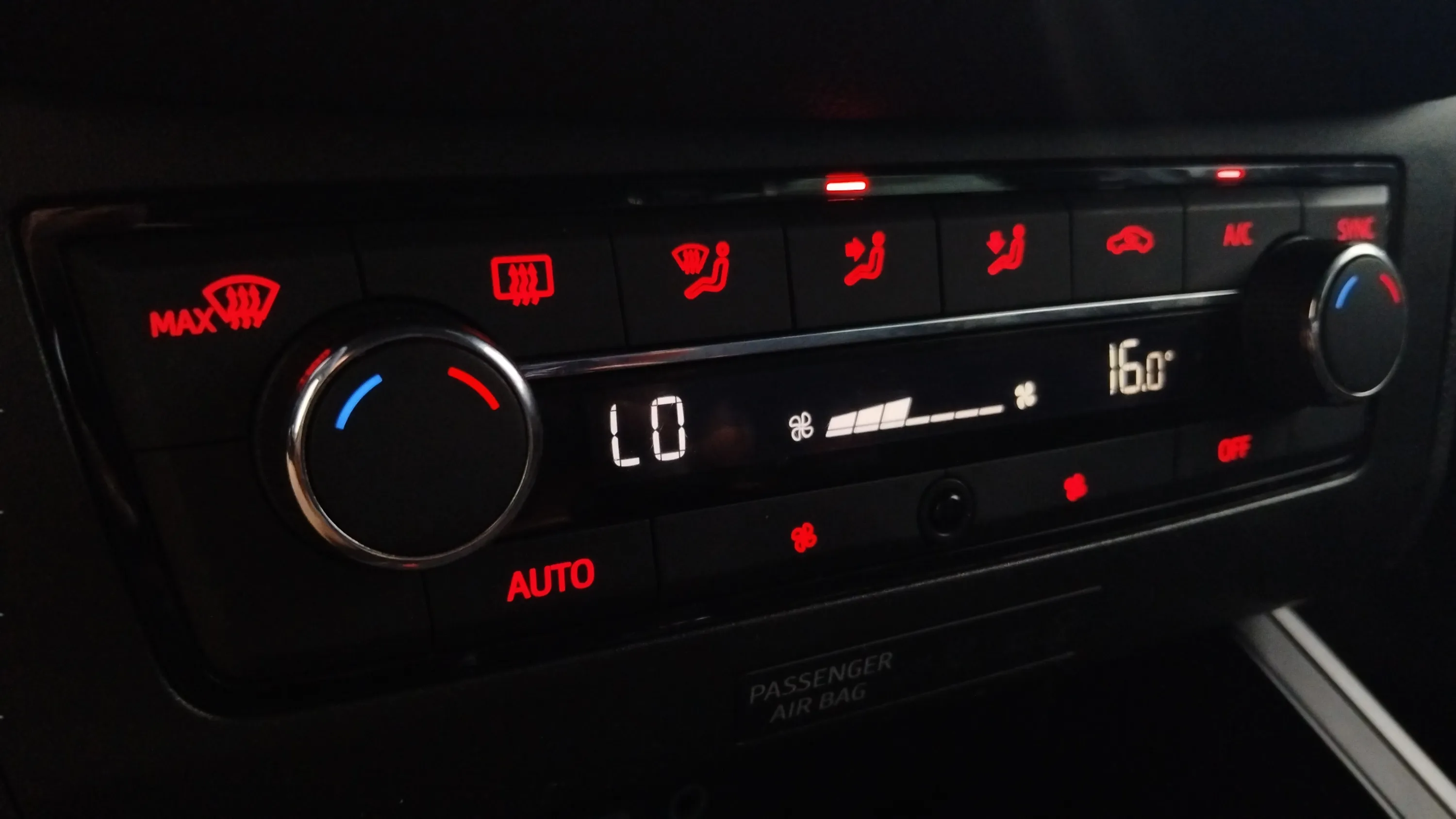 SEAT Arona 1.5 TSI FR - foto 19