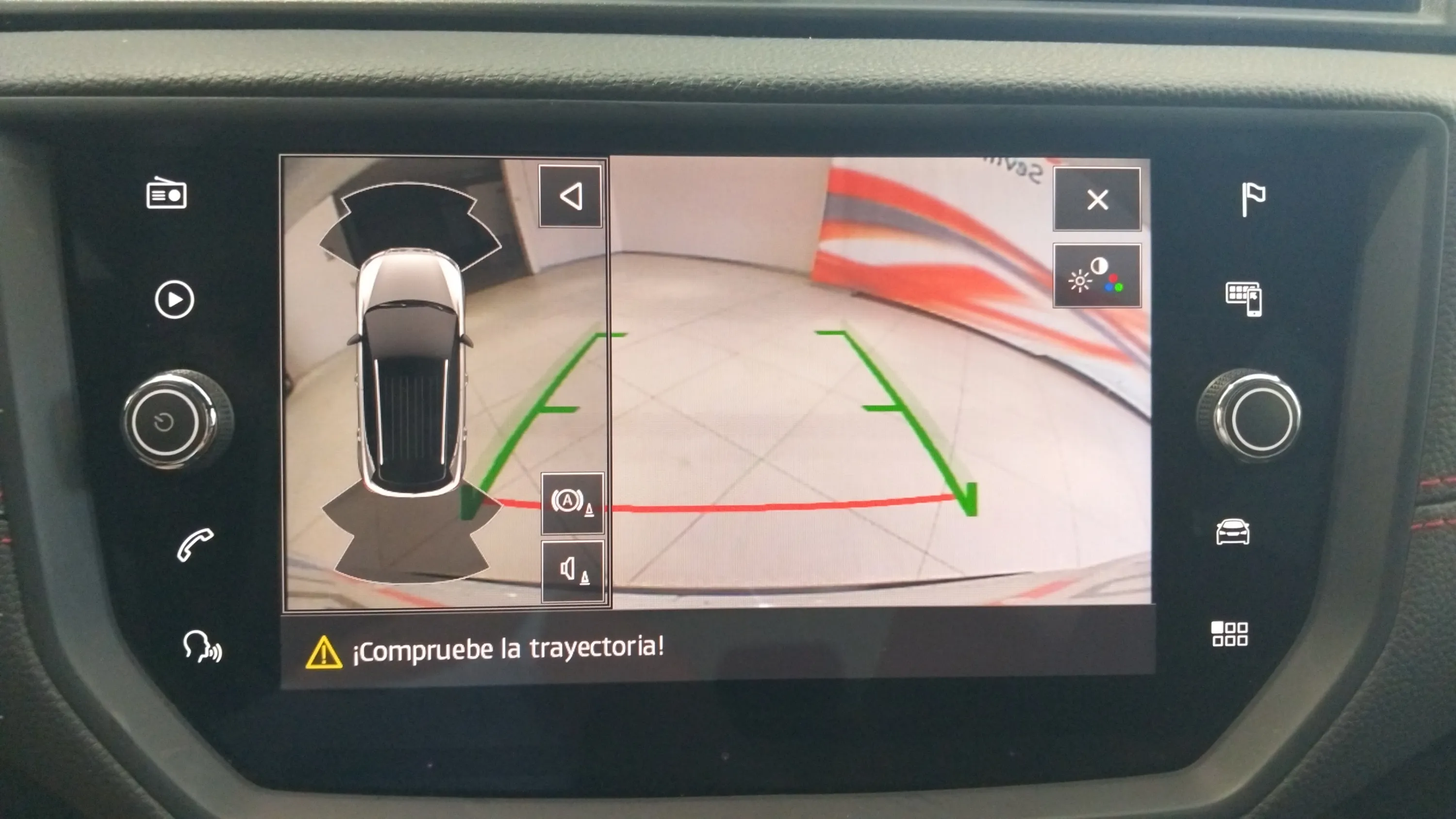 SEAT Arona 1.5 TSI FR - foto 18