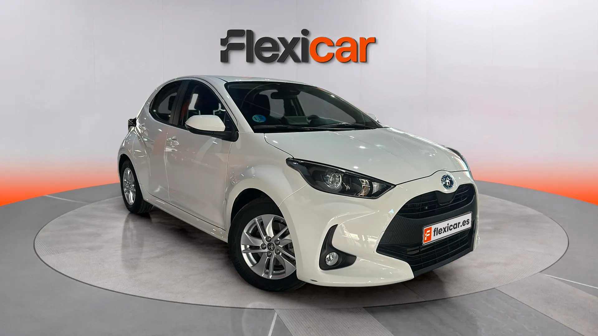 Toyota Yaris 1.5 120H Active Tech - foto 1
