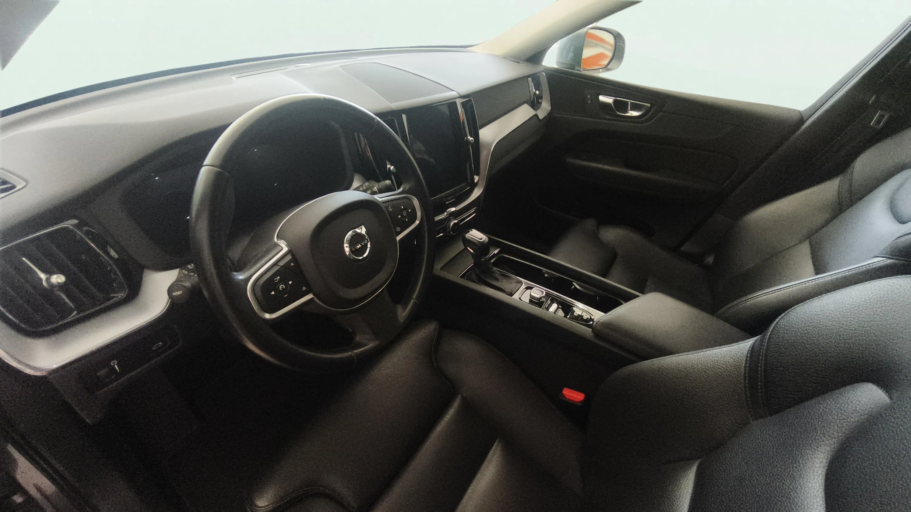 Volvo XC60 2.0 D4 Inscription - foto 7