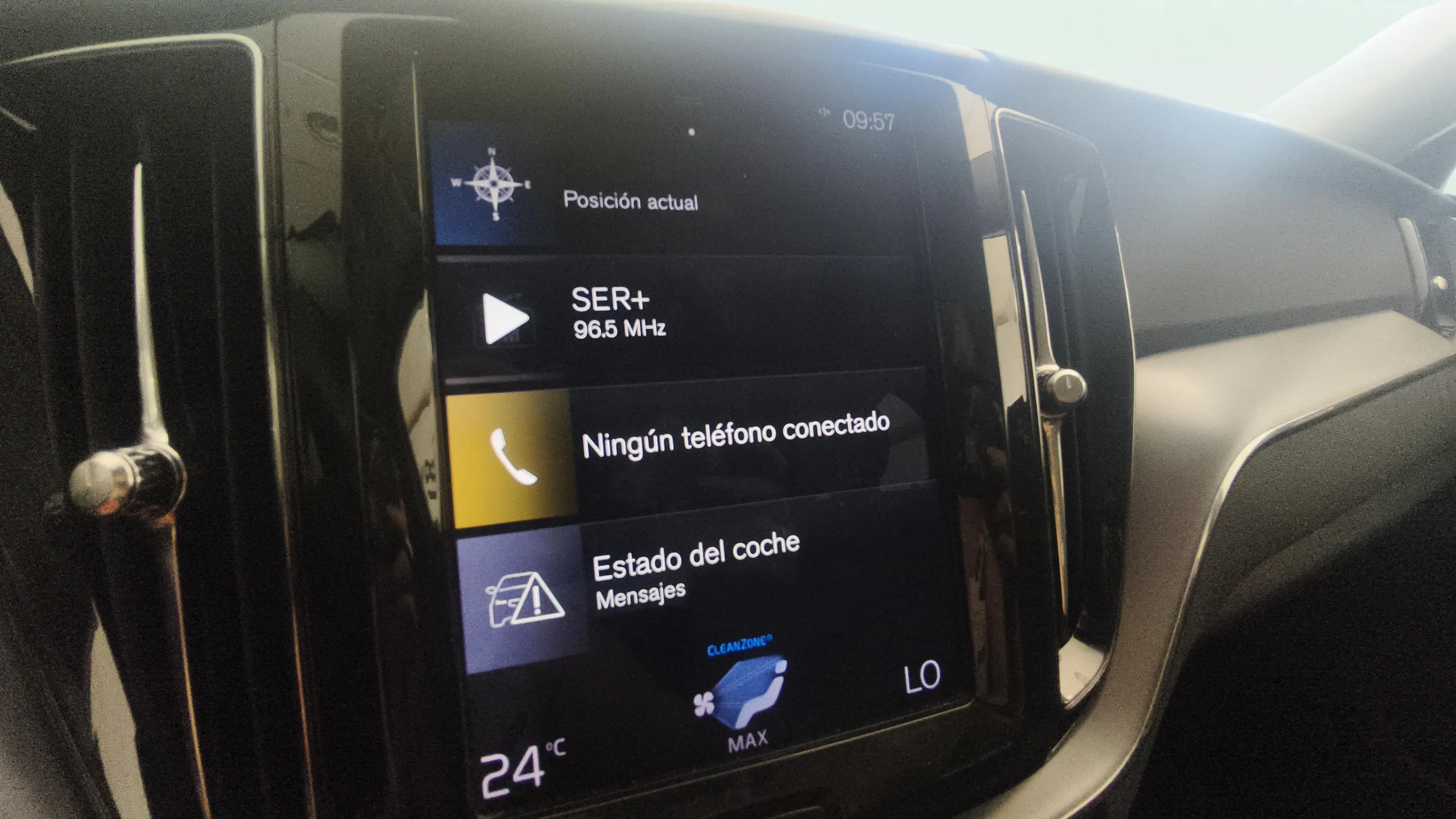 Volvo XC60 2.0 D4 Inscription - foto 19