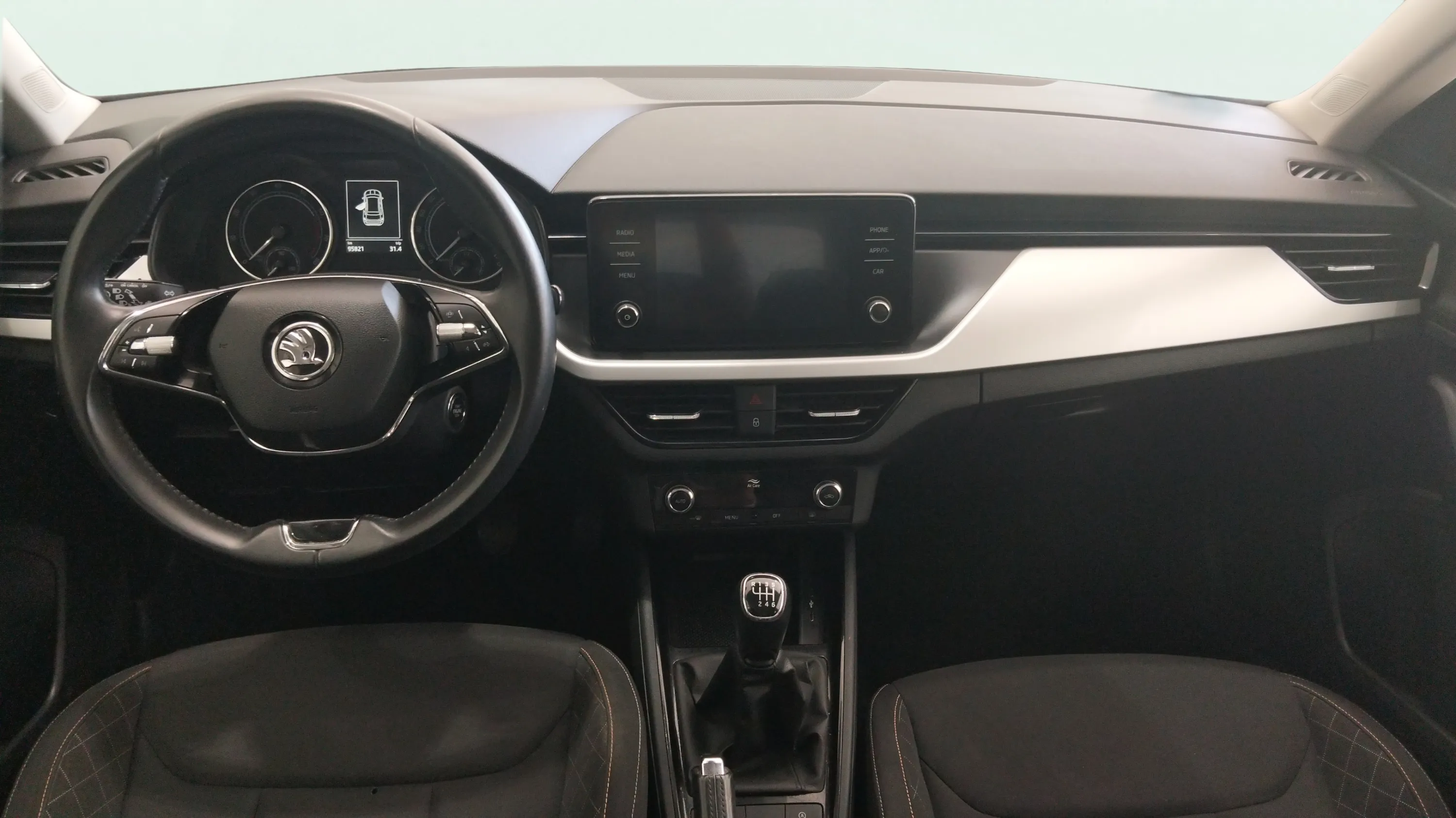 Škoda Kamiq 1.0 TSI Active - foto 11