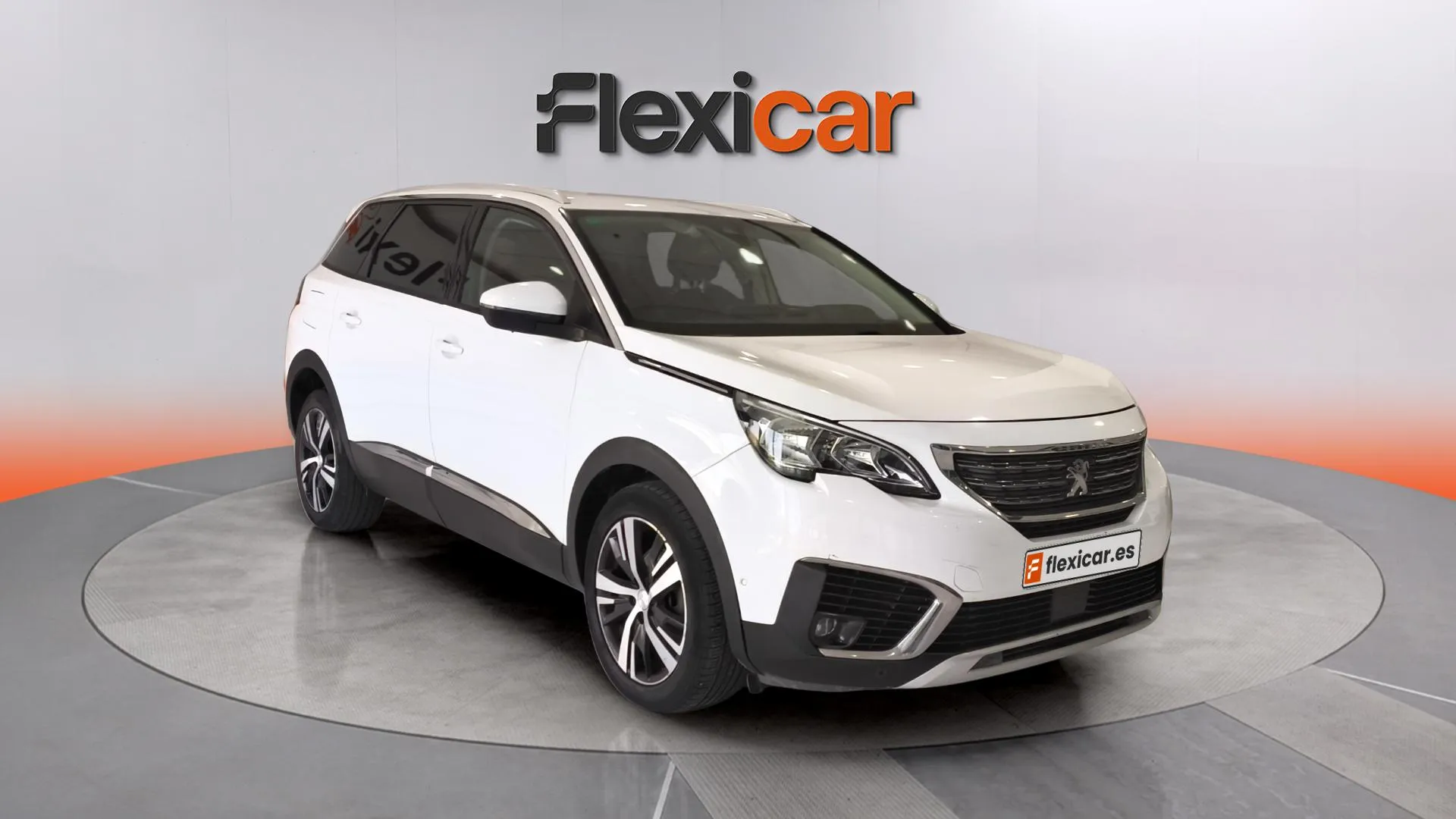 Peugeot 5008 Allure 1.2L PureTech - foto 1