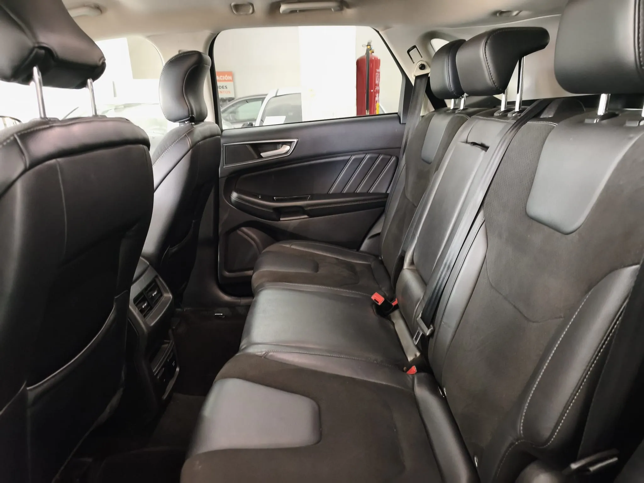 Ford Edge 2.0 TDCi ST-Line 4WD Pow - foto 16