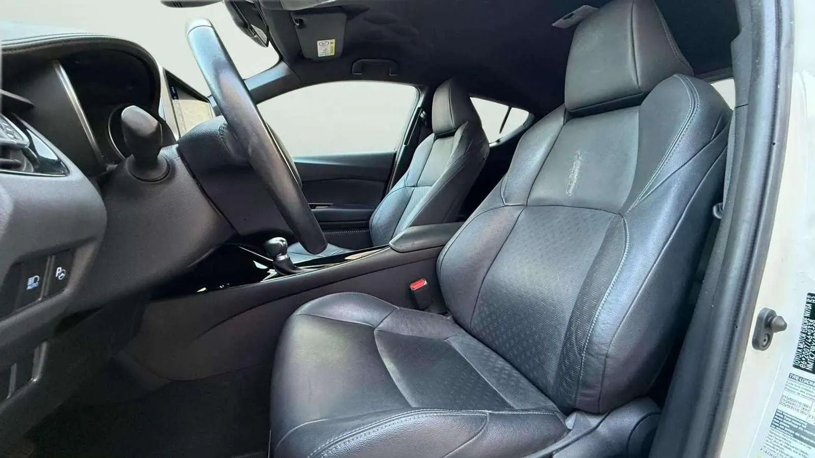 Toyota C-HR 1.8 125H Dynamic Plus - foto 23