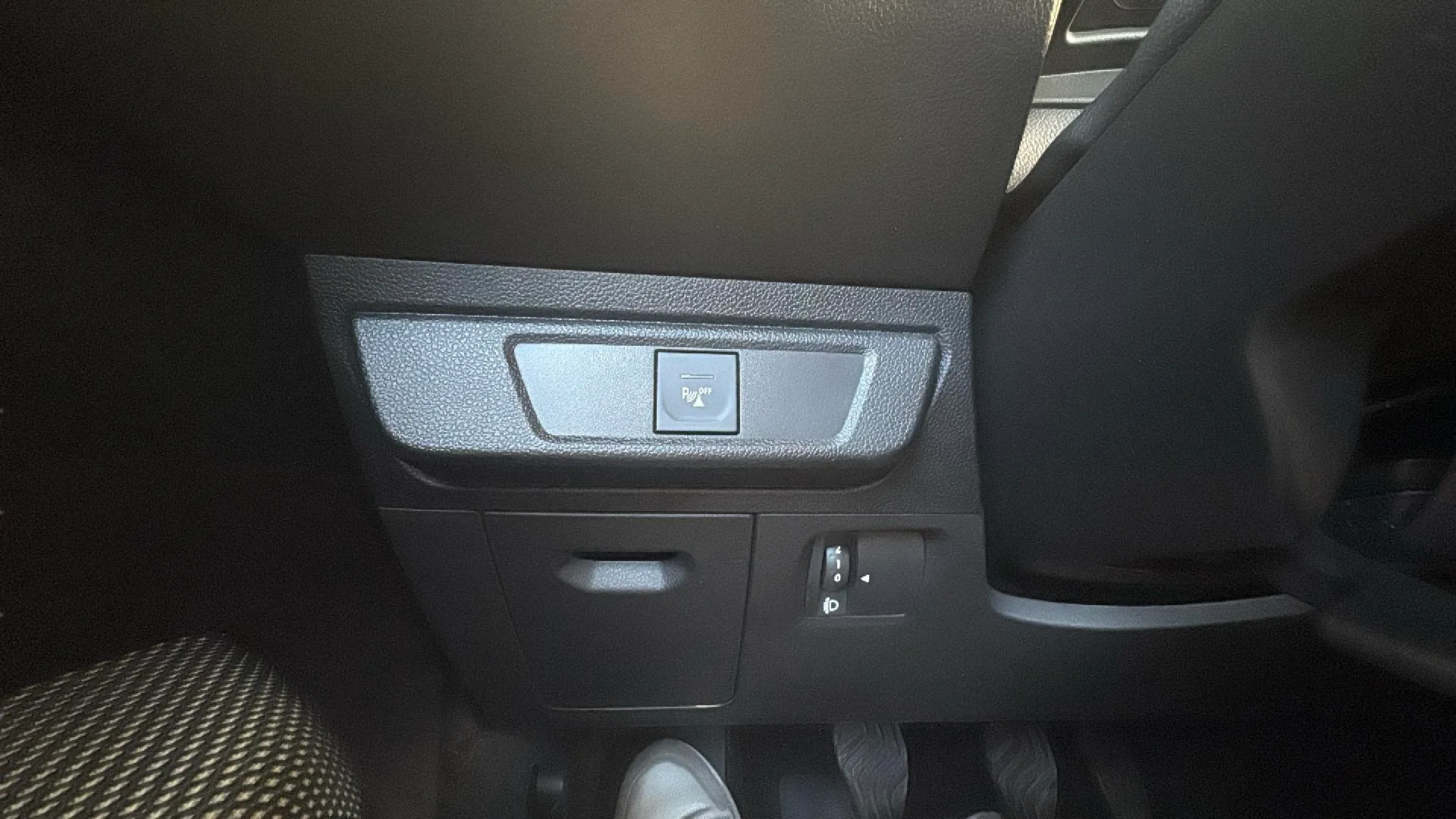 Dacia Sandero Stepway Essential TCe (90V) - foto 16