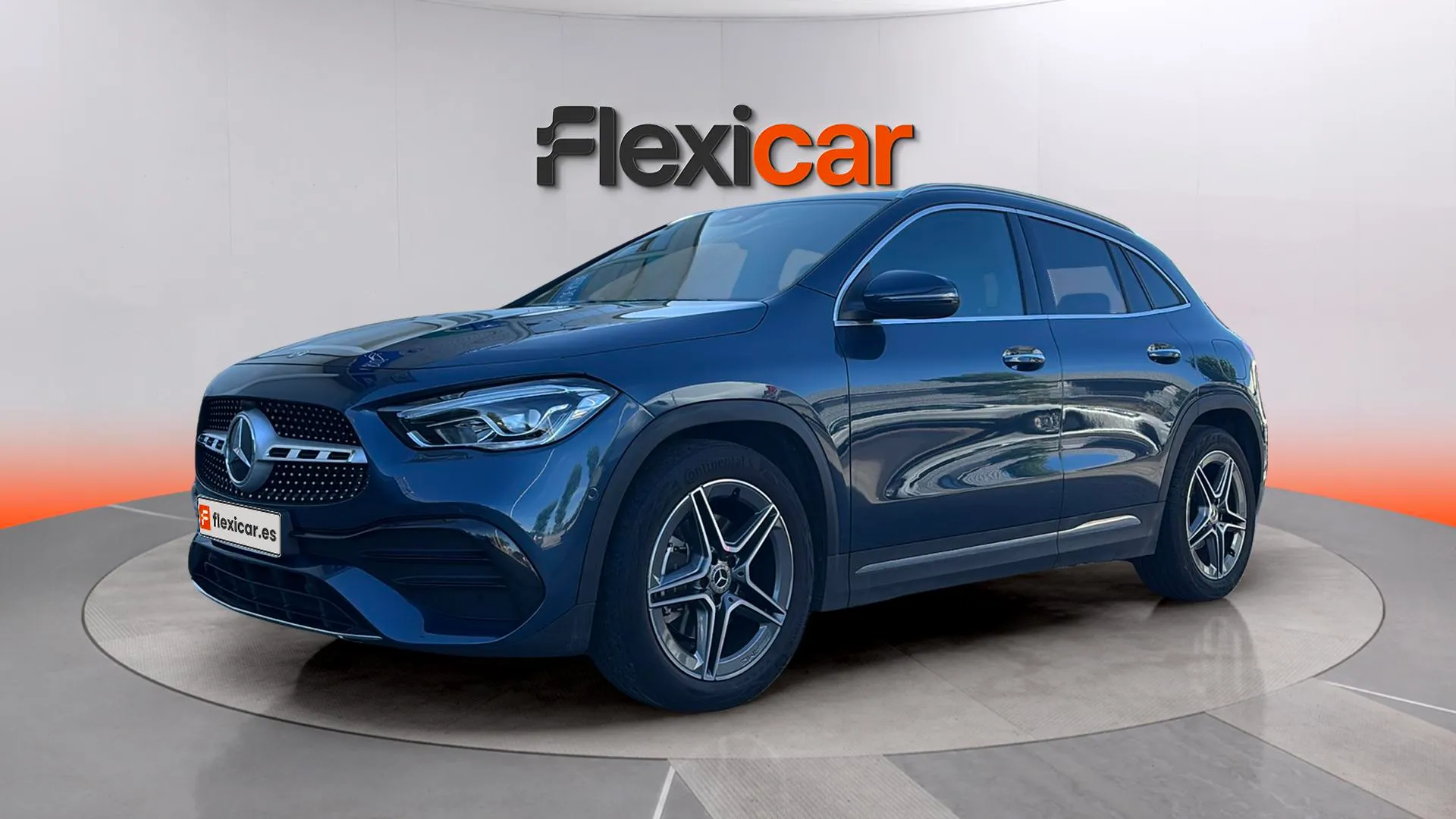Mercedes-Benz GLA 180 - foto 3
