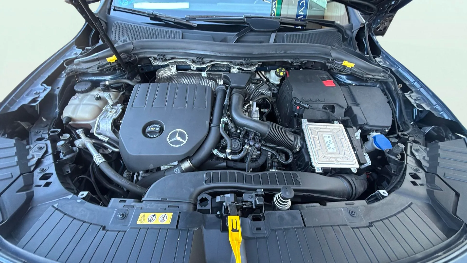 Mercedes-Benz GLA 180 - foto 20