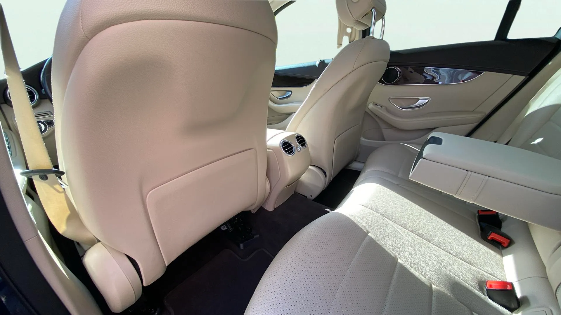 Mercedes-Benz GLC 220 d 4MATIC - foto 23