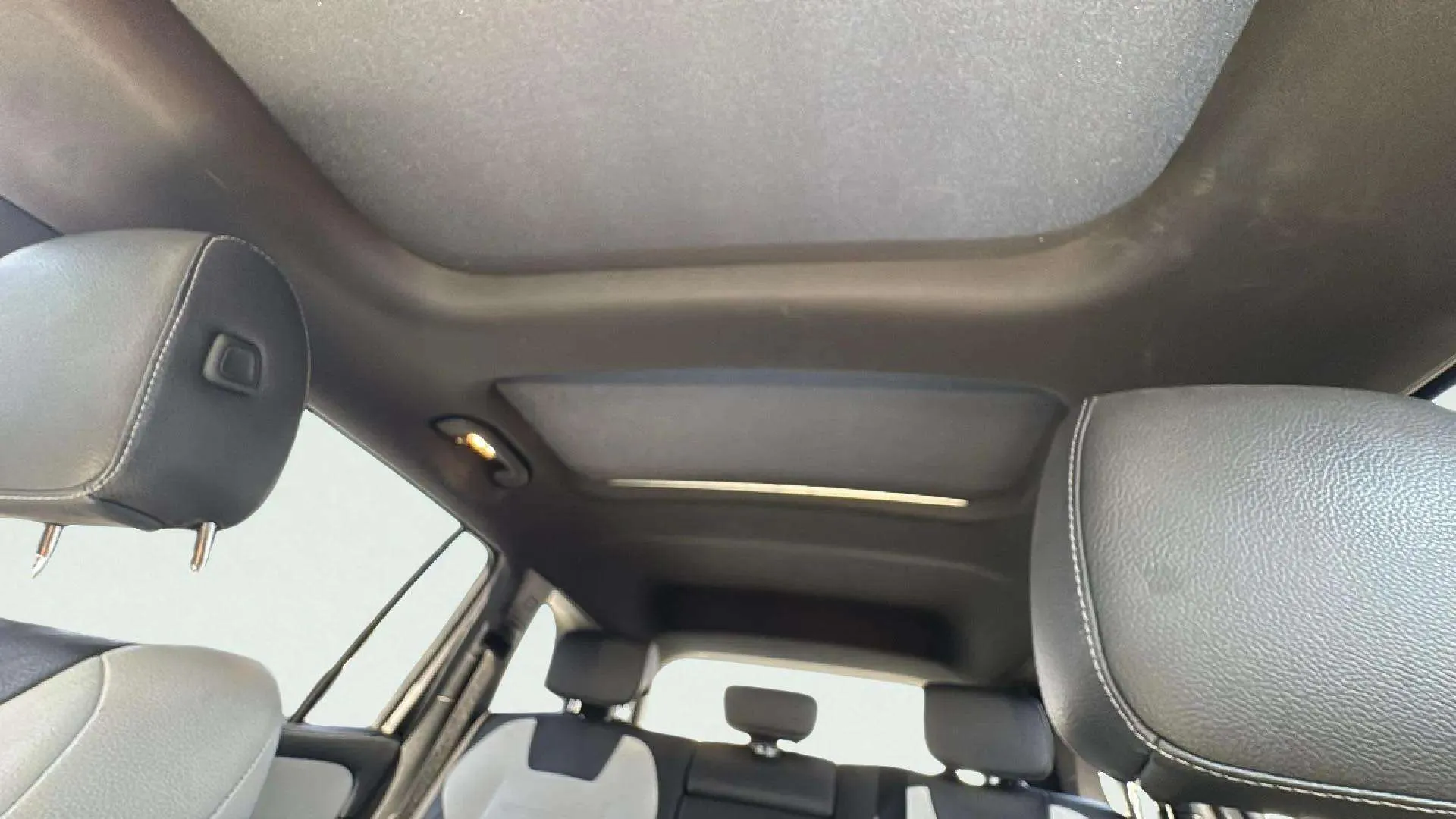 Mercedes-Benz GLB 2.0 GLB 200 D 4MATIC DCT - foto 25