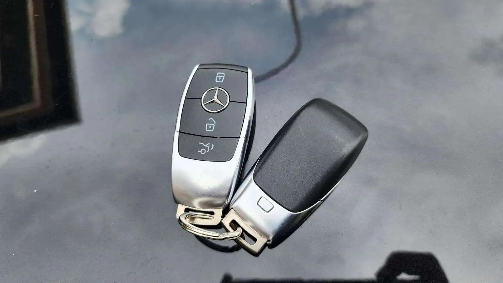 Mercedes-Benz GLC 300 e 4MATIC - foto 31