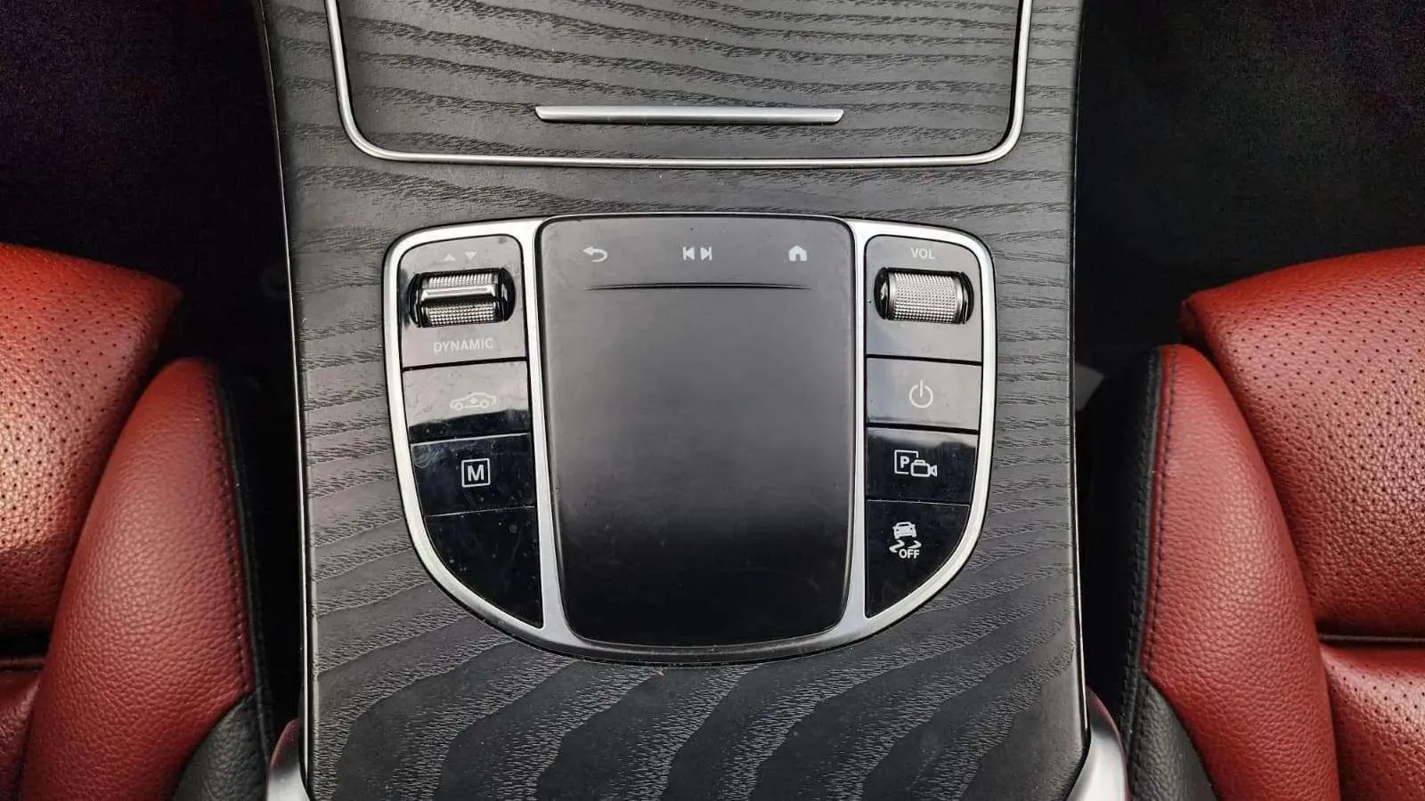 Mercedes-Benz GLC 300 e 4MATIC - foto 23