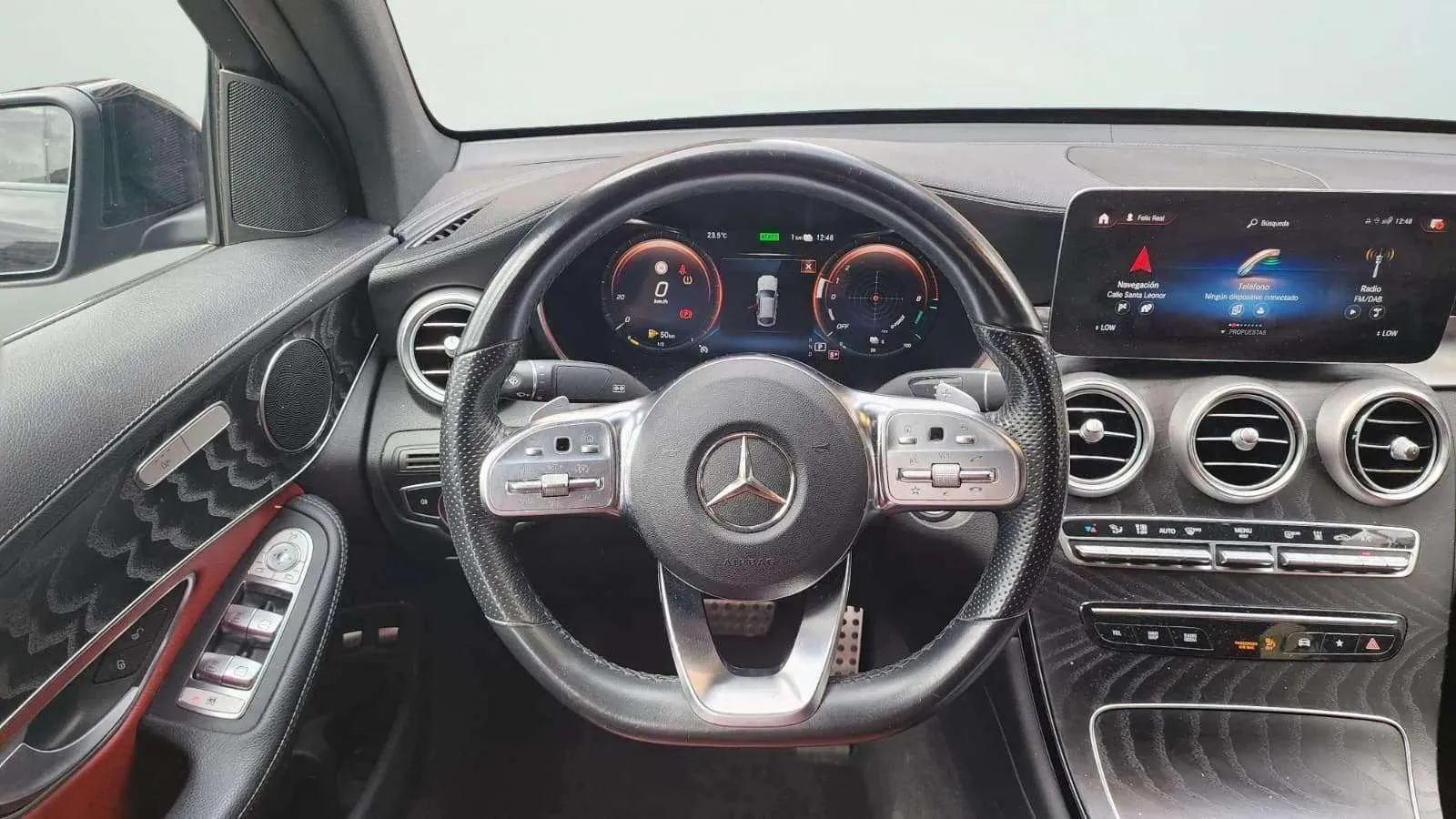 Mercedes-Benz GLC 300 e 4MATIC - foto 12