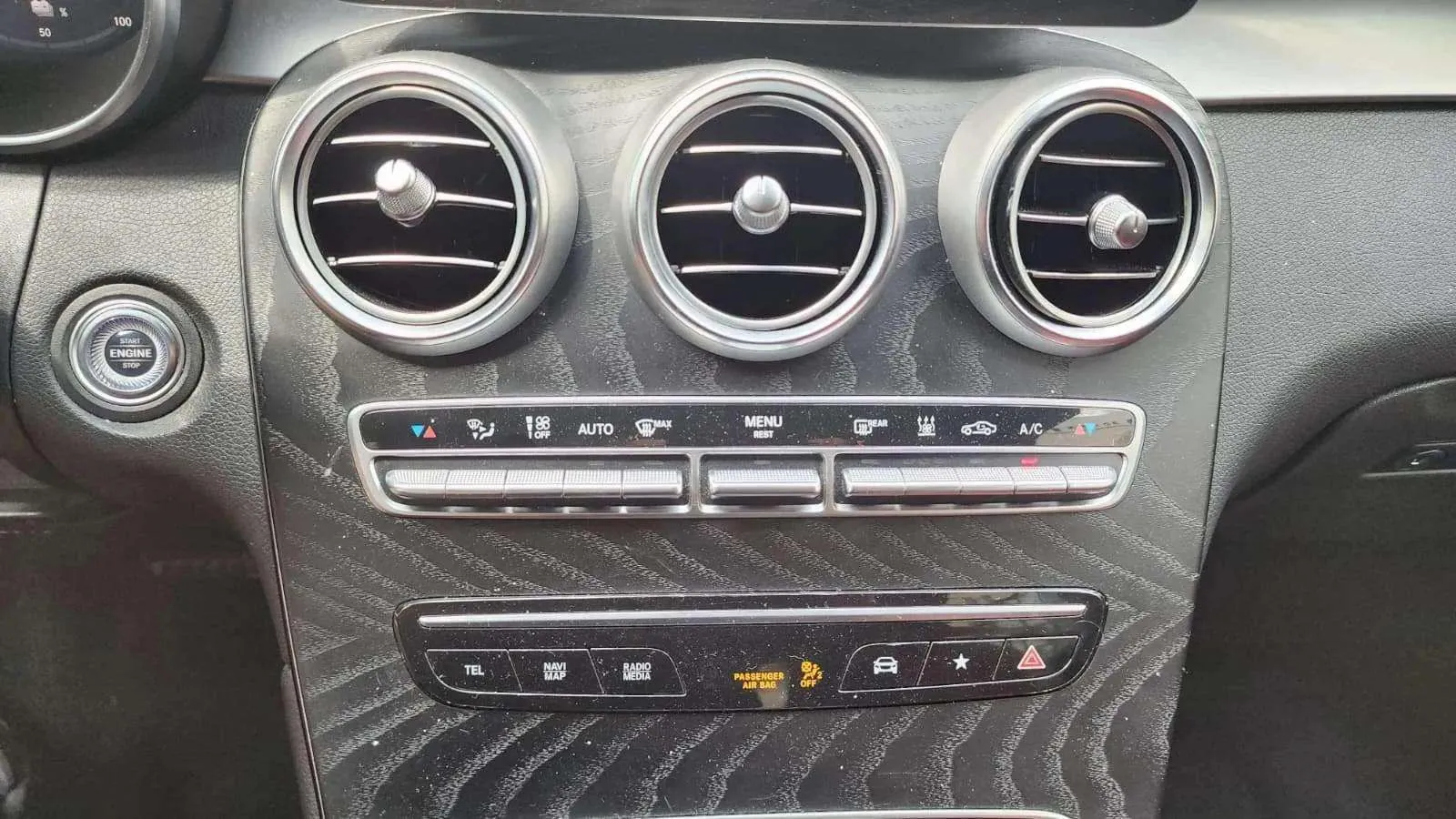 Mercedes-Benz GLC 300 e 4MATIC - foto 22