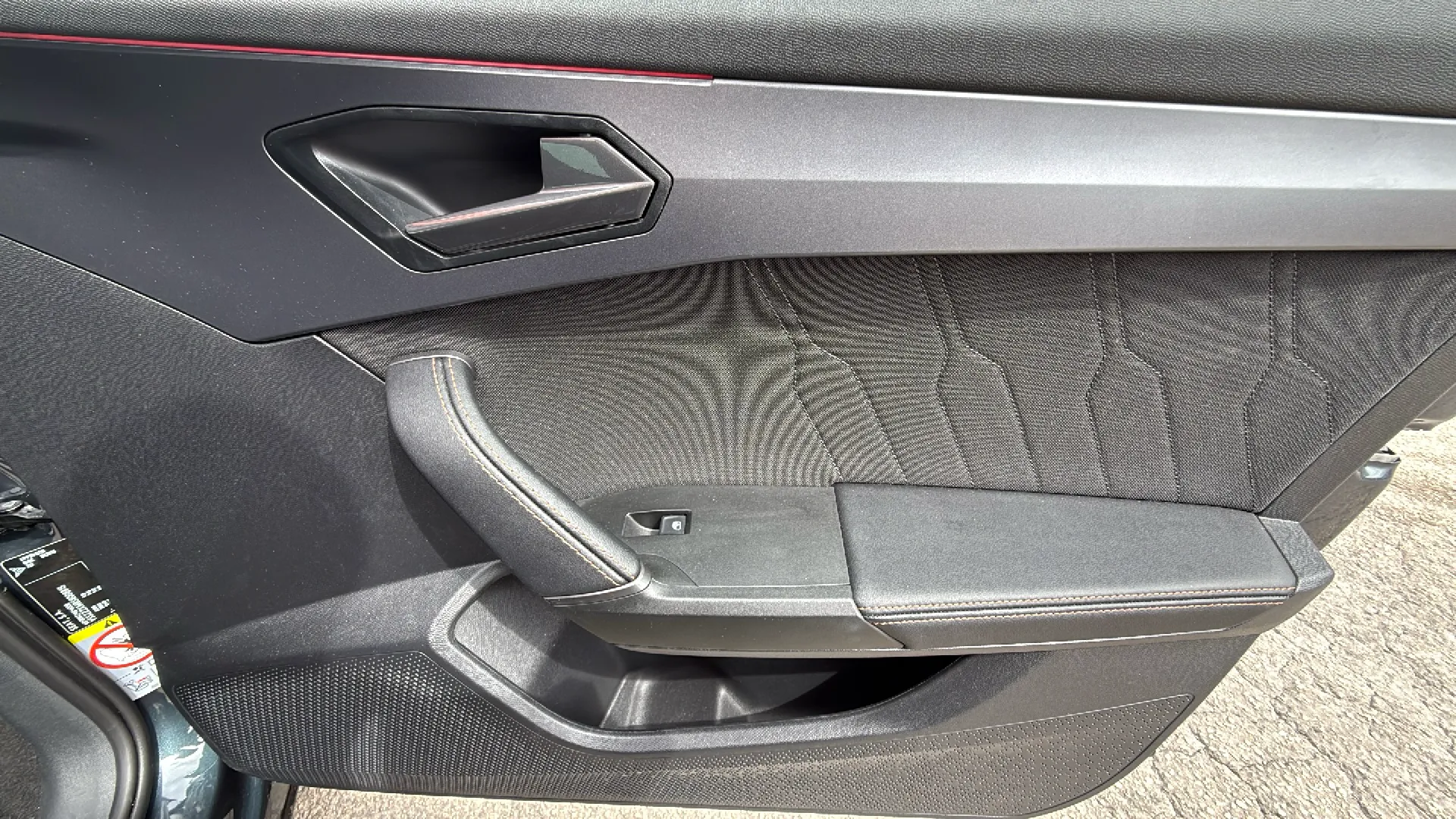 Cupra Formentor 1.5 eTSI Launch Edition DSG - foto 16