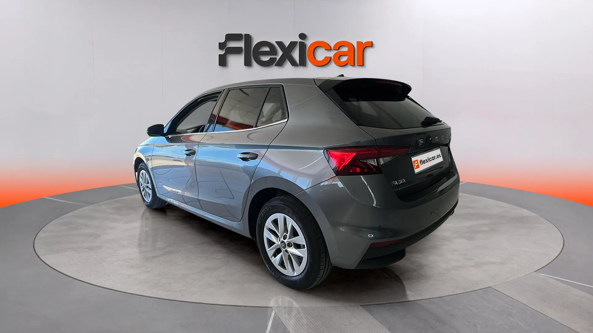 Škoda Fabia 1.0 TSI DSG Selection - foto 4