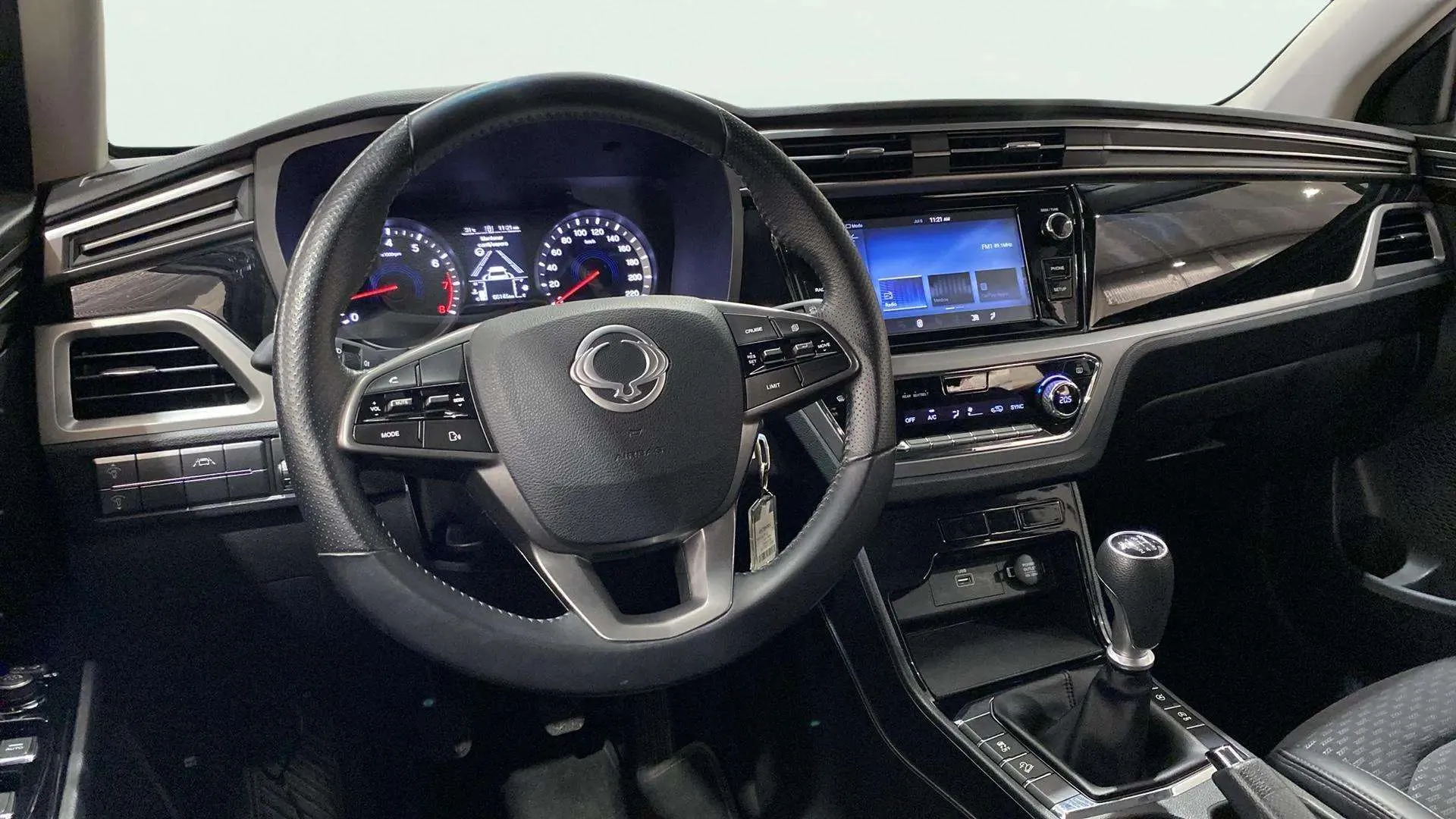 SsangYong Korando G15T Urban Plus - foto 32