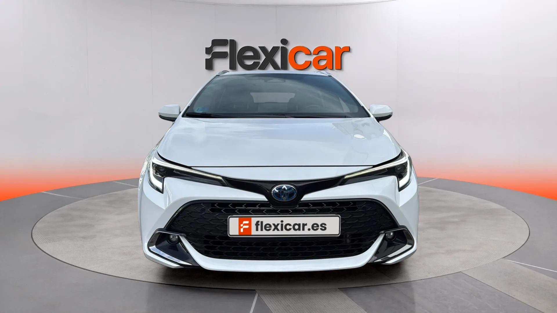 Toyota Corolla 200H Style Touring Sport - foto 2