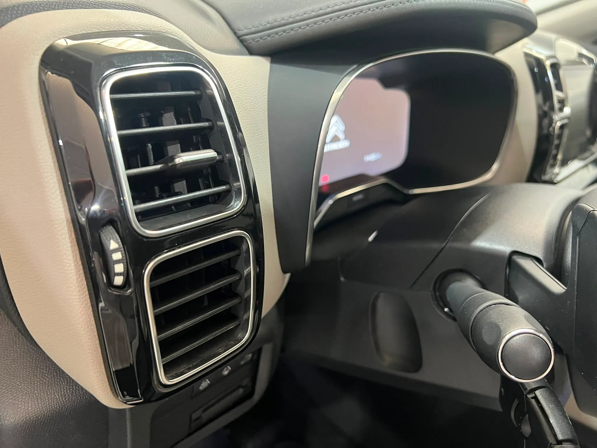 Citroën C5 Aircross PureTech EAT8 Shine - foto 9
