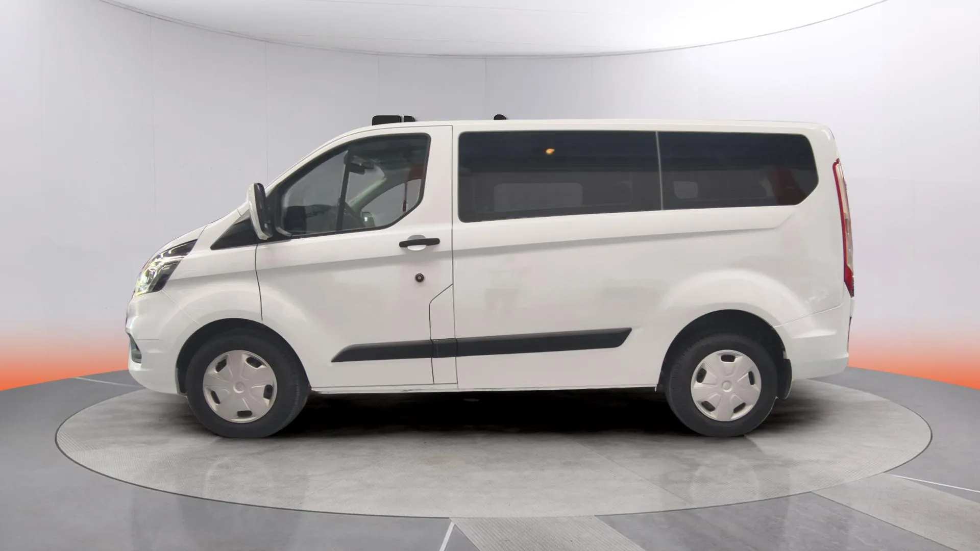 Ford Transit Custom GAS 9 PZ. - foto 6
