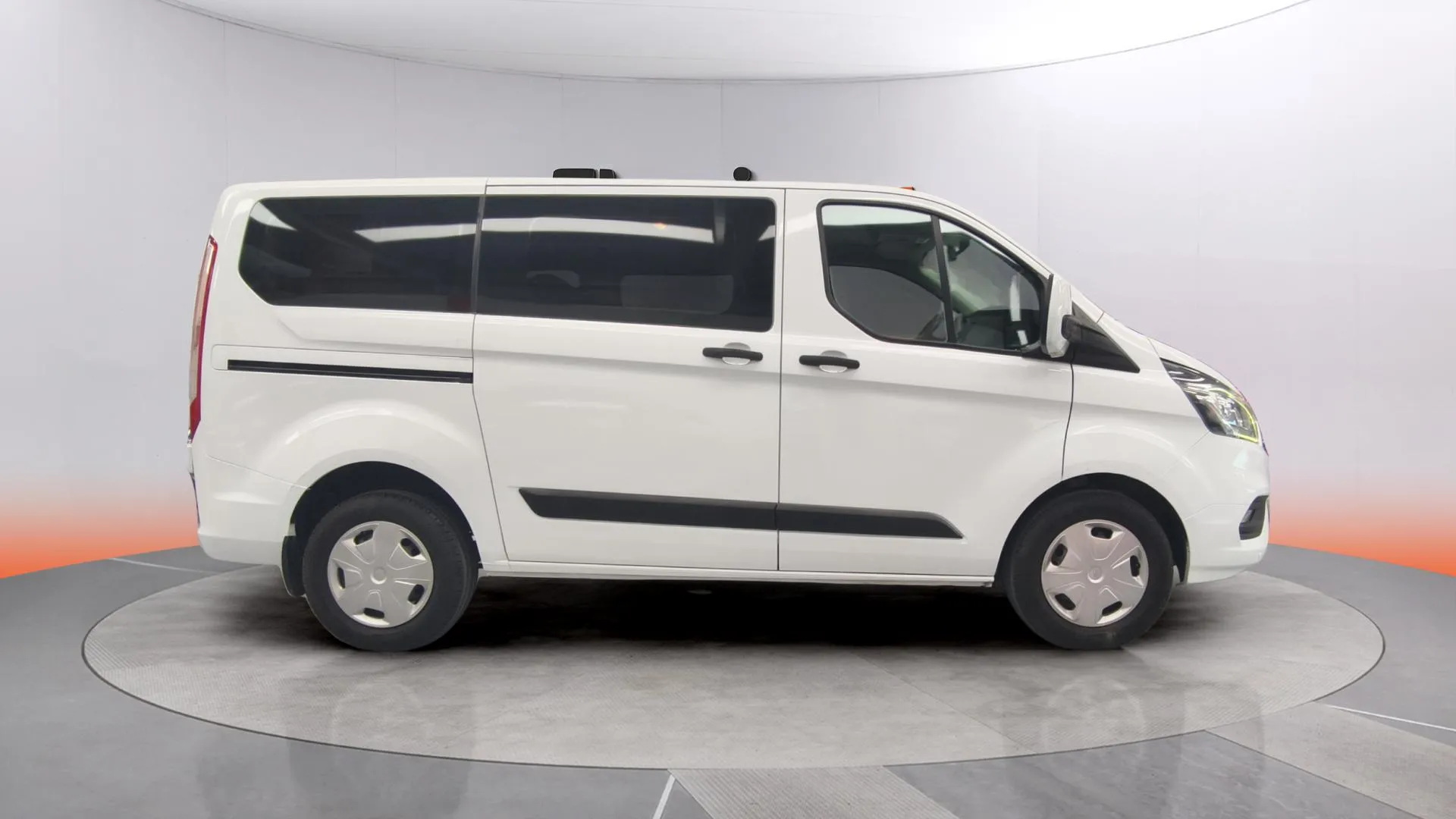 Ford Transit Custom GAS 9 PZ. - foto 2
