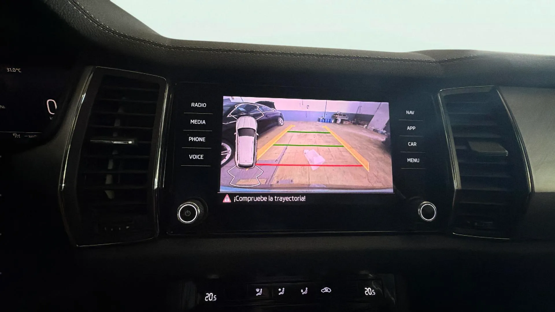 Škoda Kodiaq 1.5 TSI DSG 4x2 Ambition - foto 16