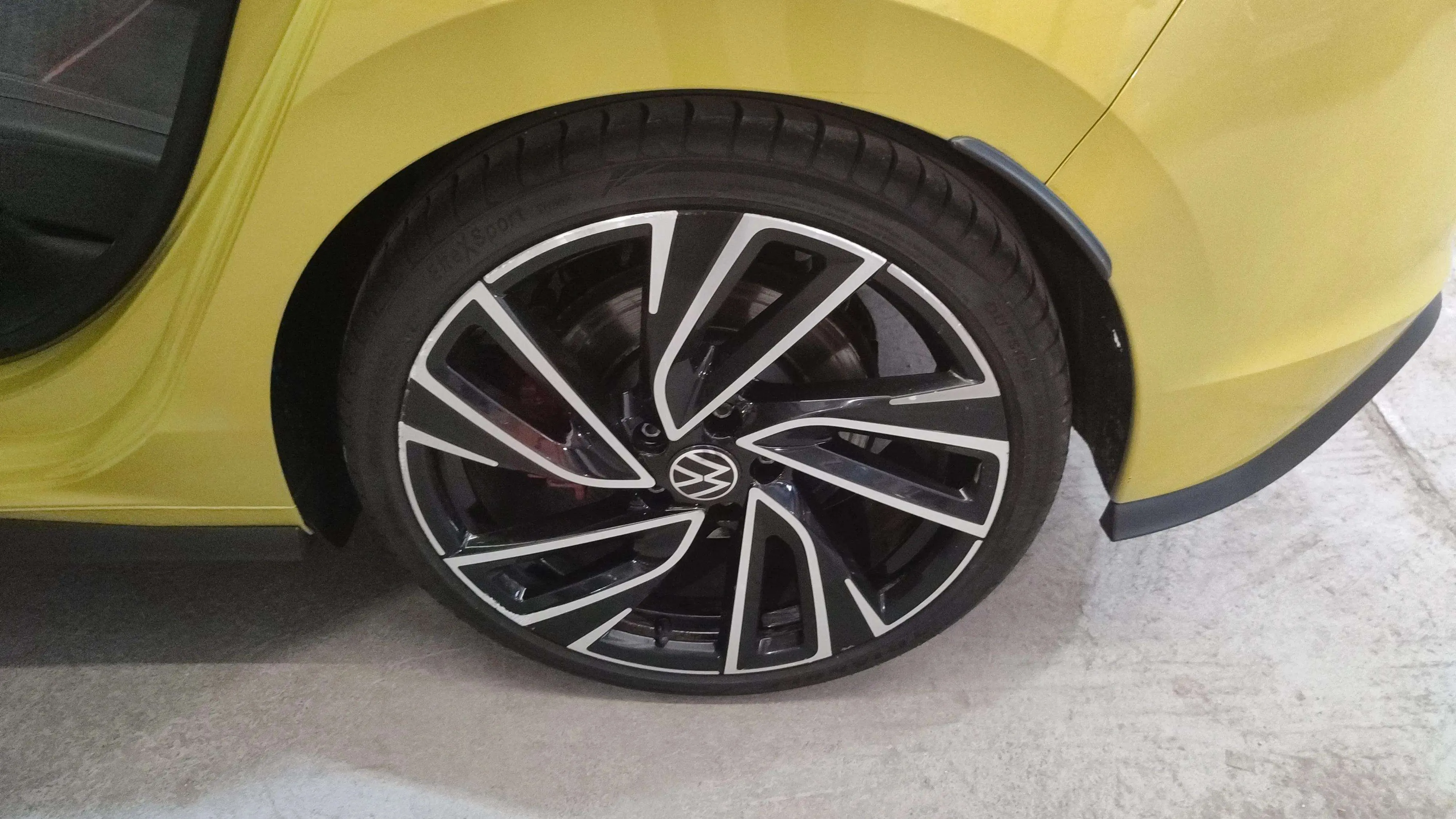 Volkswagen Golf GTI Clubsport 2.0 TSI DSG - foto 12
