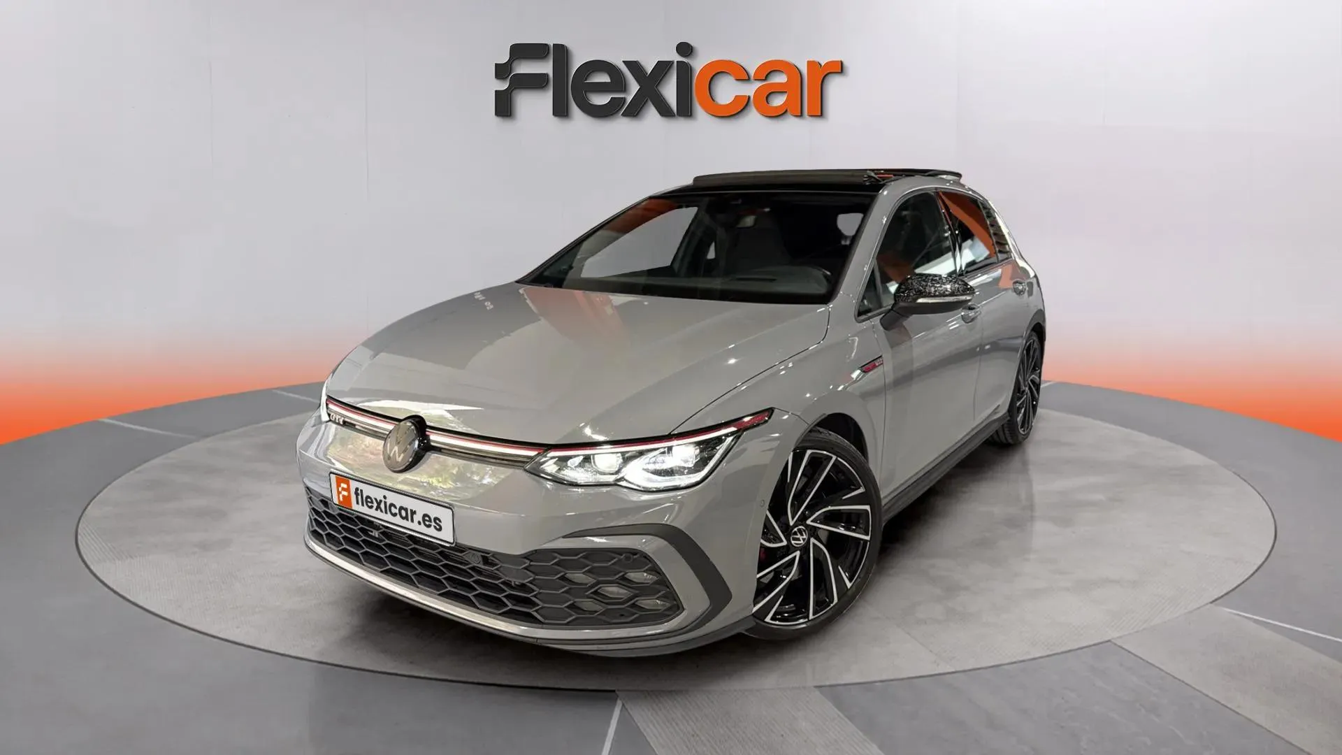 Volkswagen Golf GTI 2.0 TSI DSG - foto 7