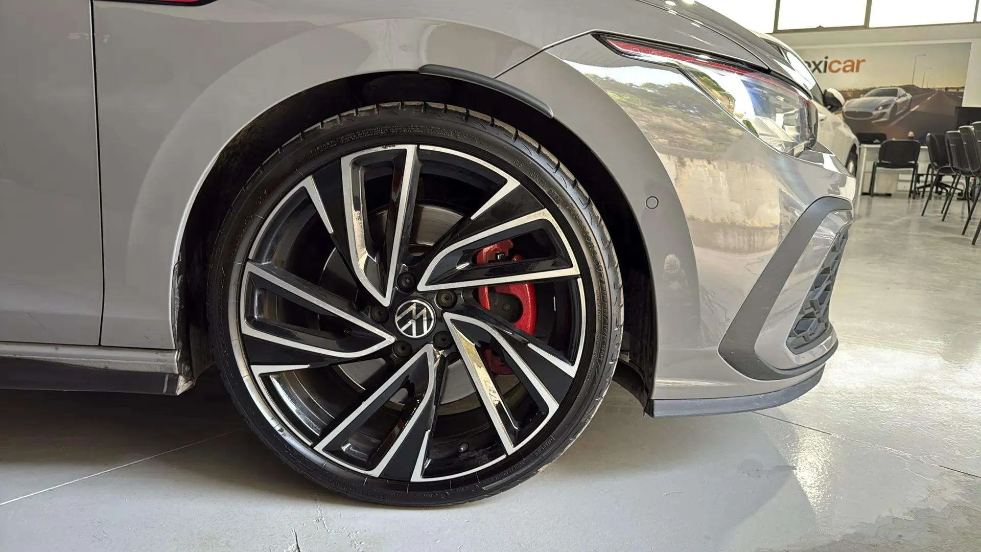 Volkswagen Golf GTI 2.0 TSI DSG - foto 26