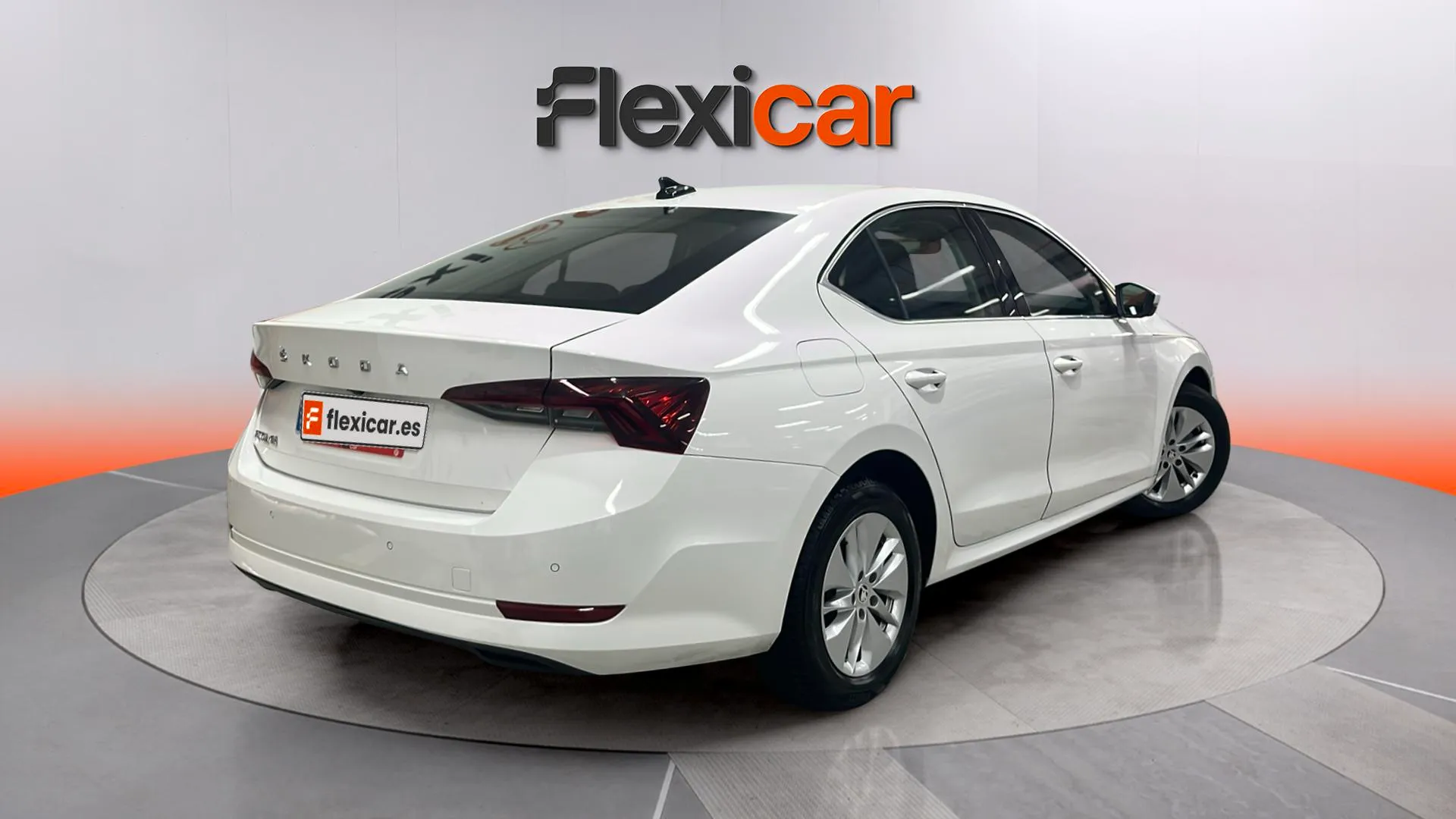 Škoda Octavia 2.0 TDI Selection - foto 7